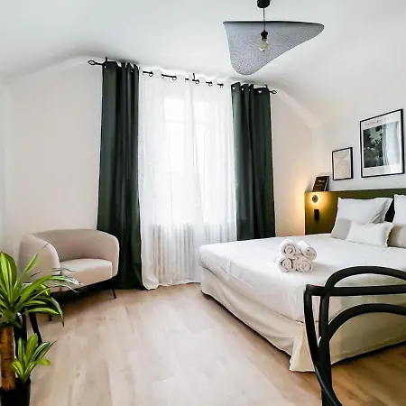 Mona Lisa 2 Velos Et Jacuzzi Appartement *